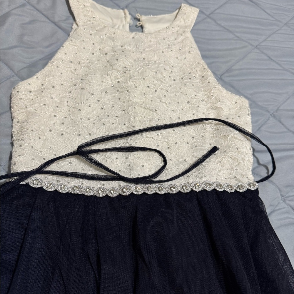 Speechless White and Navy Formal Kids Dress - Picture 8 of 13
